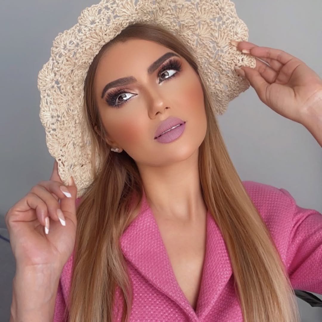 مكياج سوفت جلام لعروس بتنسيق رائع مع الطرحه